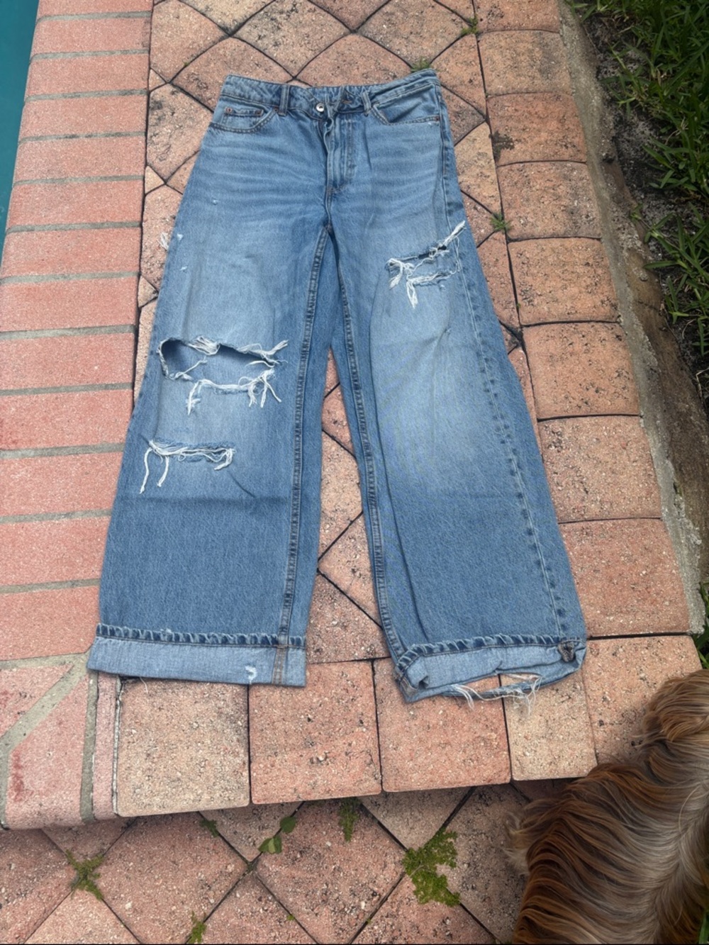 Zara high waist Distressed Wide-Leg Jeans